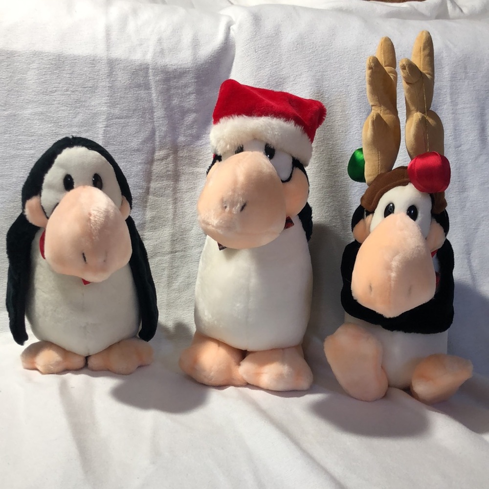 Vintage Dakin Penguins Set of 3 Christmas Stuffed Animals The Washington Post